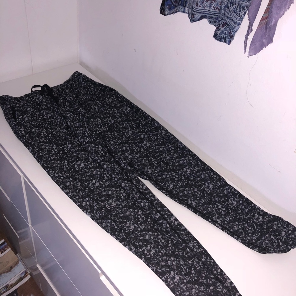 Lululemon Exercise Sweatpants